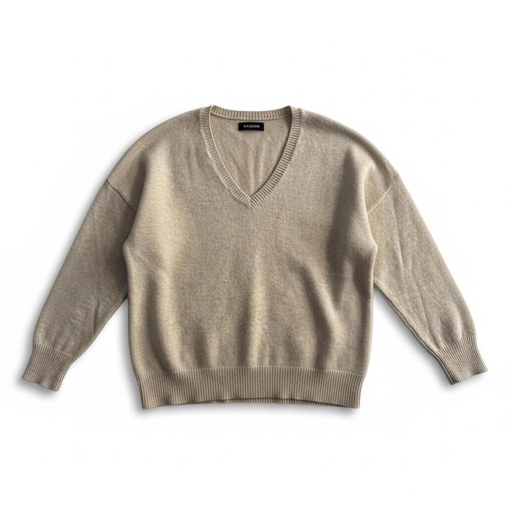 Naadam Lightweight 100% Cashmere V-Neck Sweater Women’s Medium Beige
